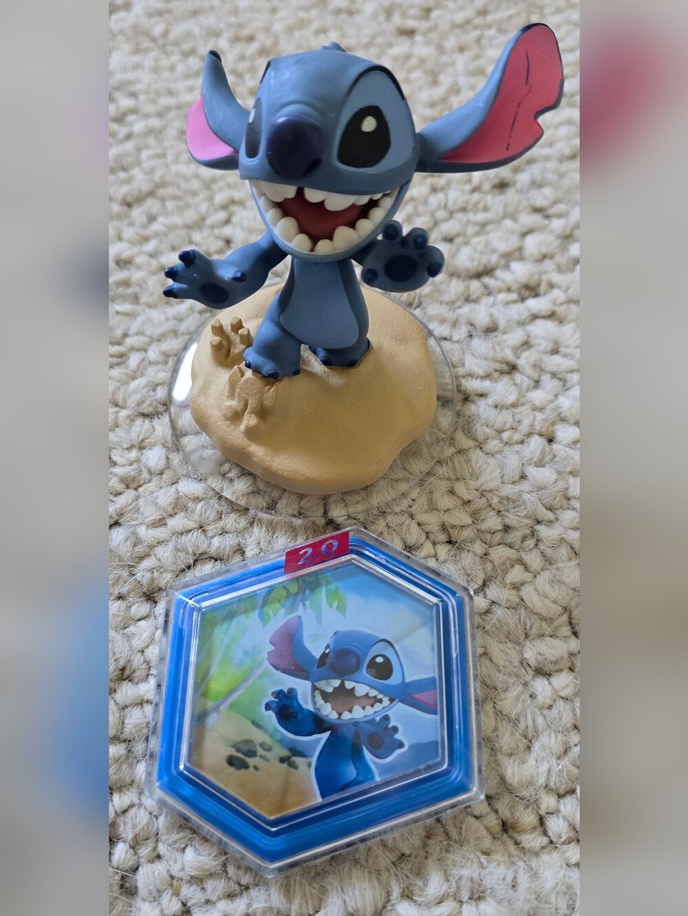 Disney Infinity Messenger Bag WITH Extras - Picture 9 of 12